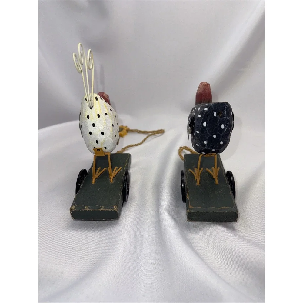 Wooden Rooster Chicken Toy Base on Wheels, Farmhouse‎ Decor 6.5